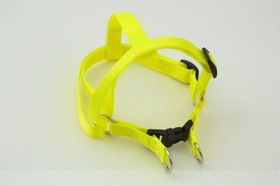 Postroj Neon žltý M 1,6x30-45cm